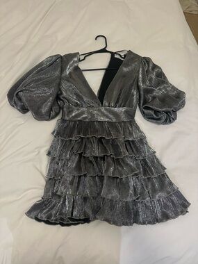 Metallic Tiered Ruffle Mini Dress with Puff Sleeves - Silver